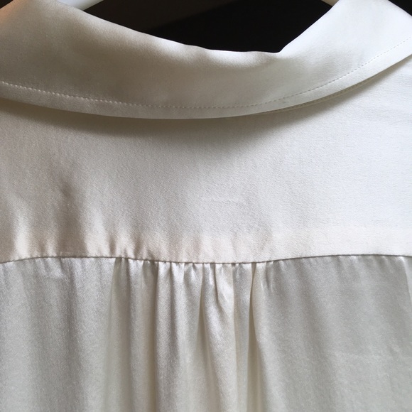 Lauren Ralph Lauren 100% Silk Button Down Blouse - Picture 5 of 8